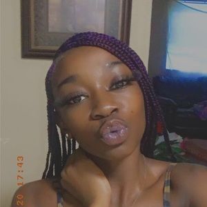 Meet your Posher, Alexandria